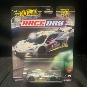 Hot Wheels Premium Car Culture Race Day Corvette C8.R Real Riders 2/5 Mattel